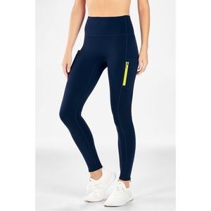 Fabletics high-waisted utility legging s/6